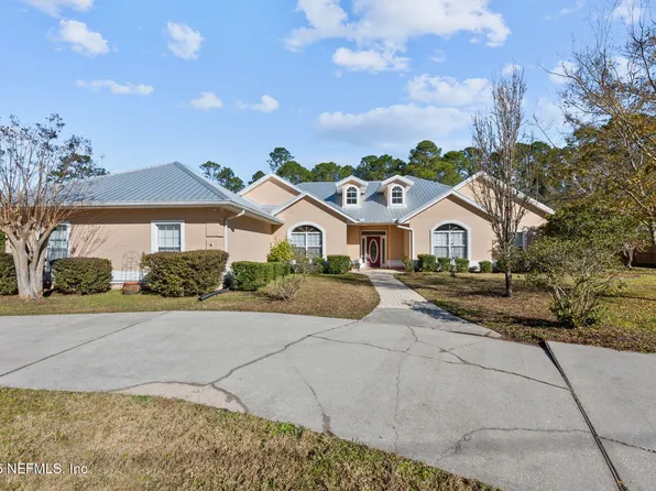 102 ROUND LAKE Circle, Palatka, FL 32177