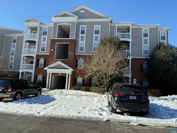 190 Yellowstone Dr APT 201, Charlottesville, VA 22903