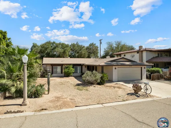 2094 Murray Dr, Holtville, CA 92250