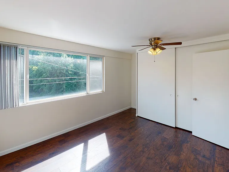 Viewmont Apartments — Photo 12