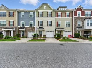 4317 Salt Marsh Ln, Chesapeake, VA 23324