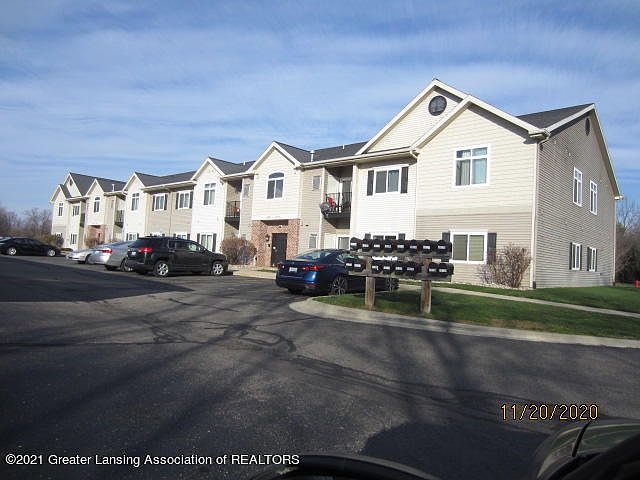 1st image of 15120 Via Carmella Dr