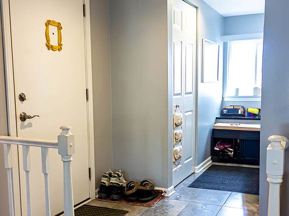 2nd image of 9158 Sandpiper Ct #40