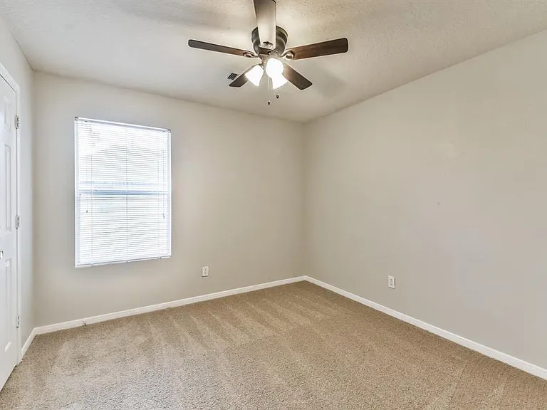 9845 Youpon Ridge Way — Photo 26