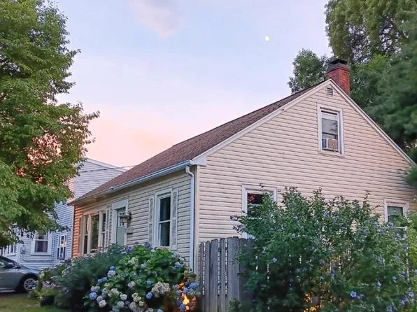 121 S Mill St, Cleona, PA 17042