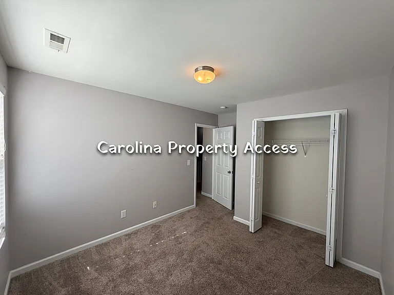 108 Pilot Ct — Photo 16
