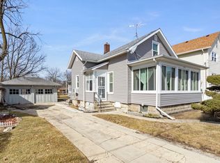 107 Willow Ave, Joliet, IL