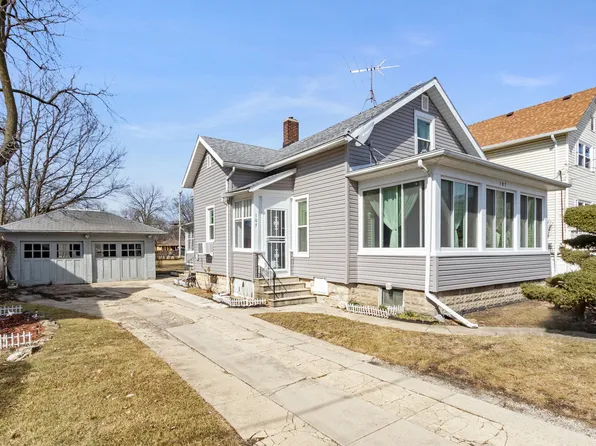 107 Willow Ave, Joliet, IL 60436
