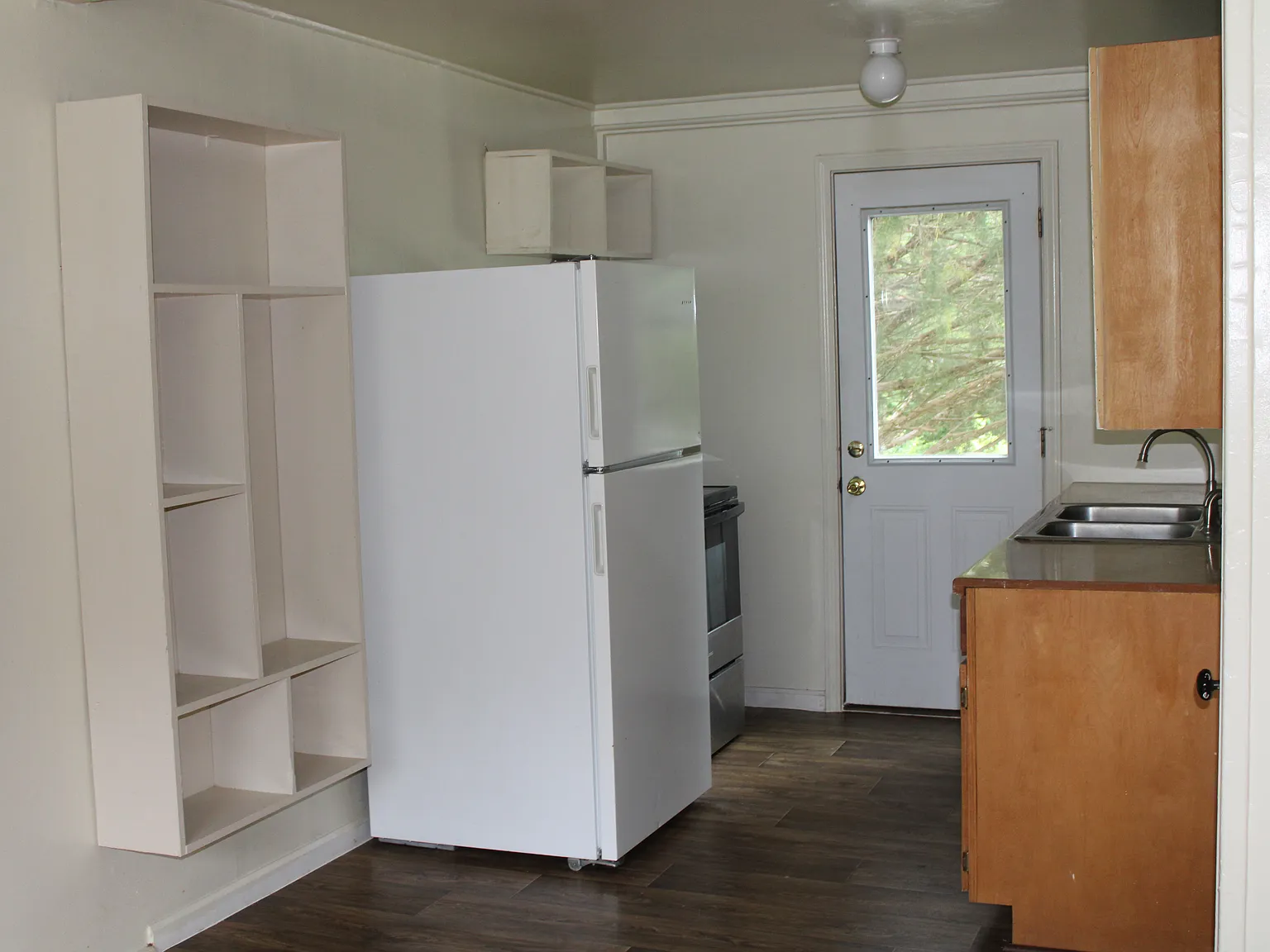 2 bed, 850 sqft, $1,195 — Photo 2