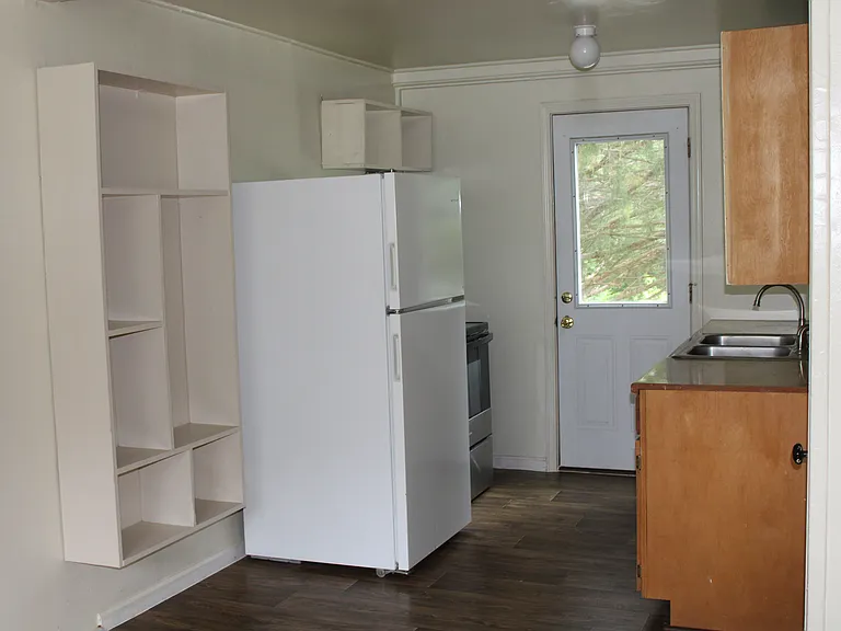 312 Florida Ave — Photo 2