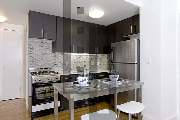 Rented by Loom Group | media 45