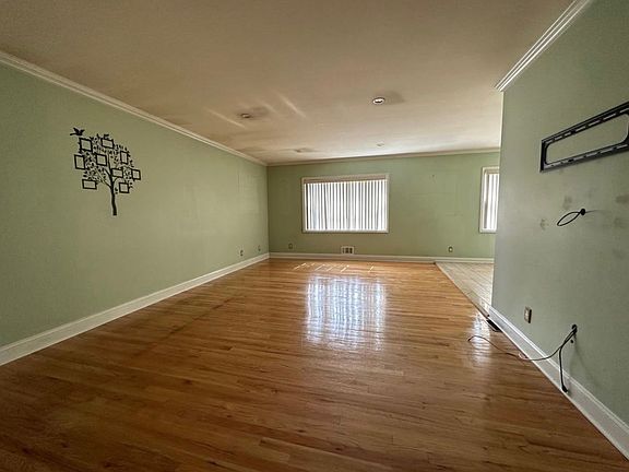 2nd image of 17 Stieg Ave Floor 2
