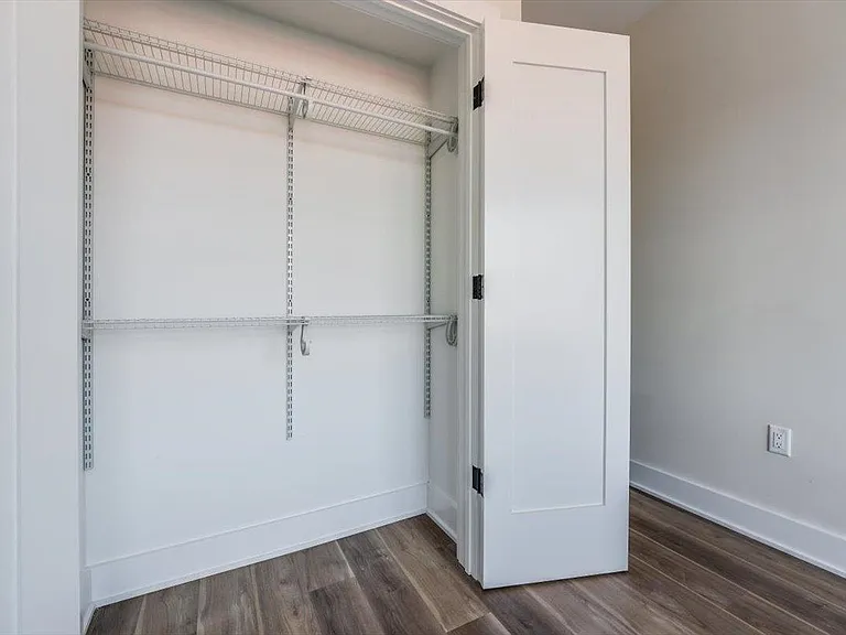 237 Washington St #401 — Photo 7