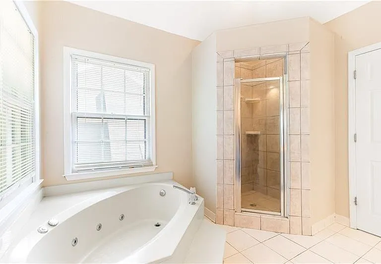 919 Bridgegate Dr NE — Photo 45