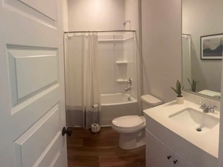 1162 Tibetan St — Photo 5