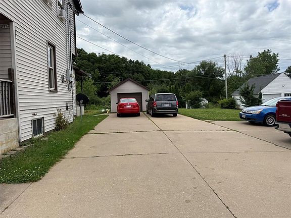 3rd image of 531 E Main Street #1 & 2