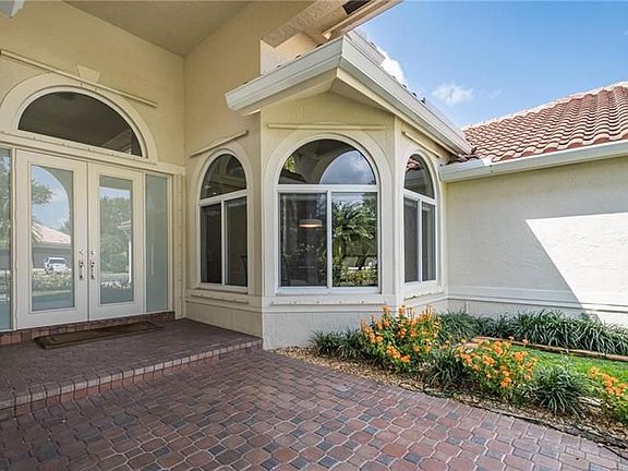 4th image of 105 Dockside Cir