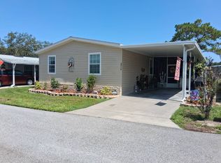 38055 Woodgate Ln, Zephyrhills, FL 33542