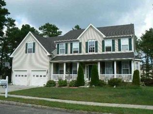 108 Bridle Path Dr, Egg Harbor Township, NJ 08234