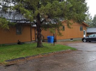 220 NE 9th St UNIT 3, Madison, SD 57042