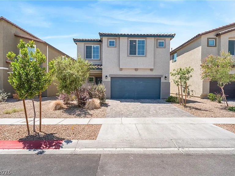 3811 Andorian Ave — Photo 1