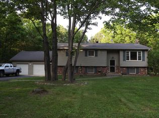 110 Daisy Dr, Effort, PA 18330