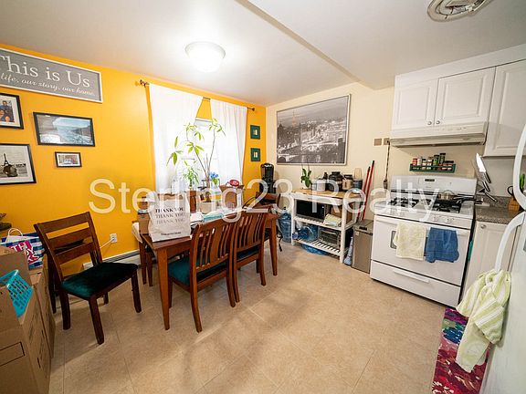 3rd image of 2539 21st St #1
