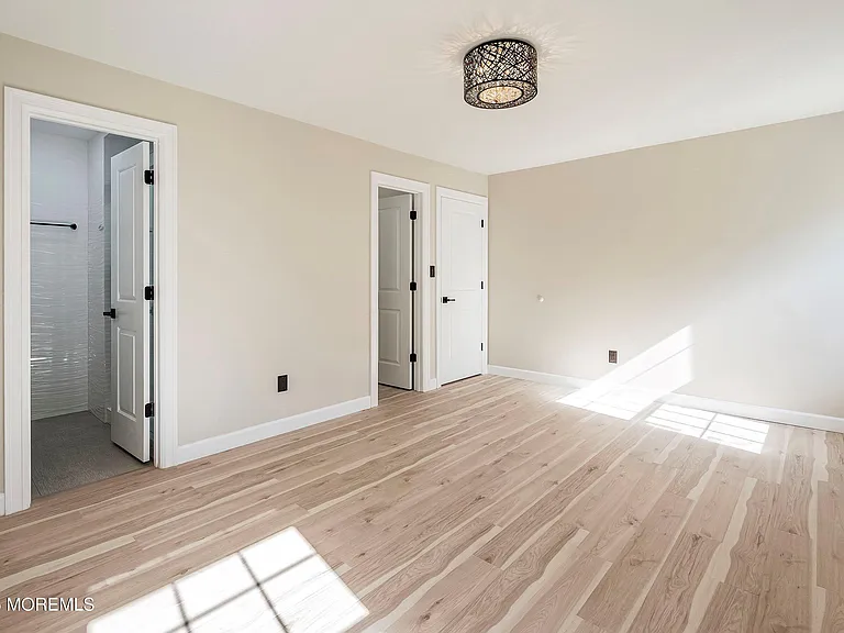 103 Hyacinth Ln — Photo 12