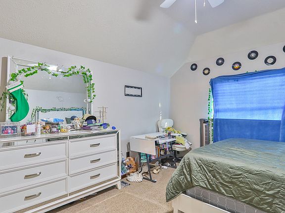 5th image of 5123 Carefree Dr