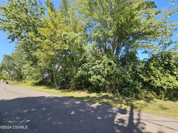 1921-1925 7th Ave, Berwick, PA 18603