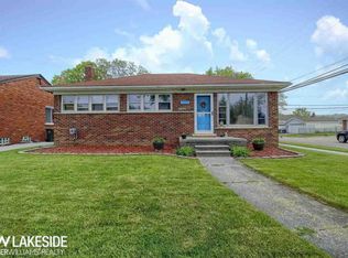 20017 Alger St #33, Saint Clair Shores, MI 48080