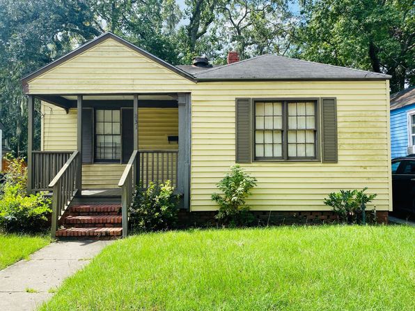 831 Hamilton Ct