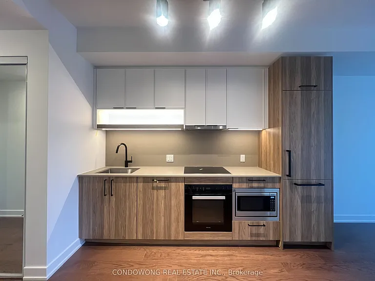 91 Montclair Ave #720 — Photo 2