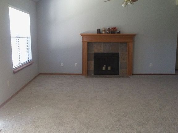 2nd image of 1716 Hazelwood Dr