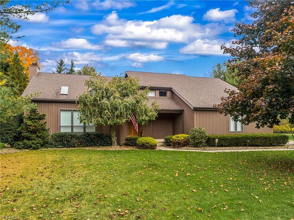 1st image of 3740 Fawn Dr