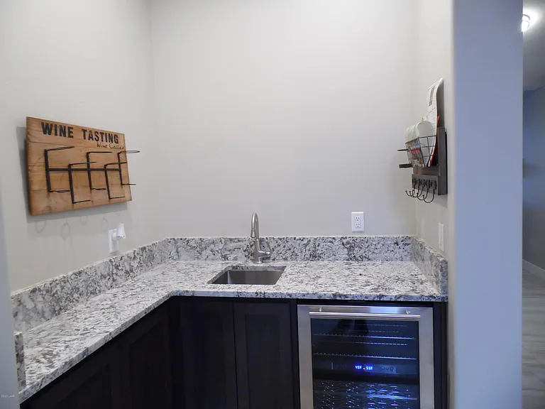 2515 Tradewind Dr — Photo 23