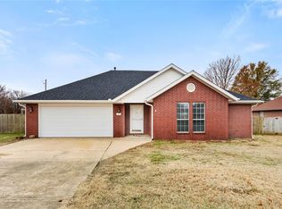 9 Northaven St, Farmington, AR 72730