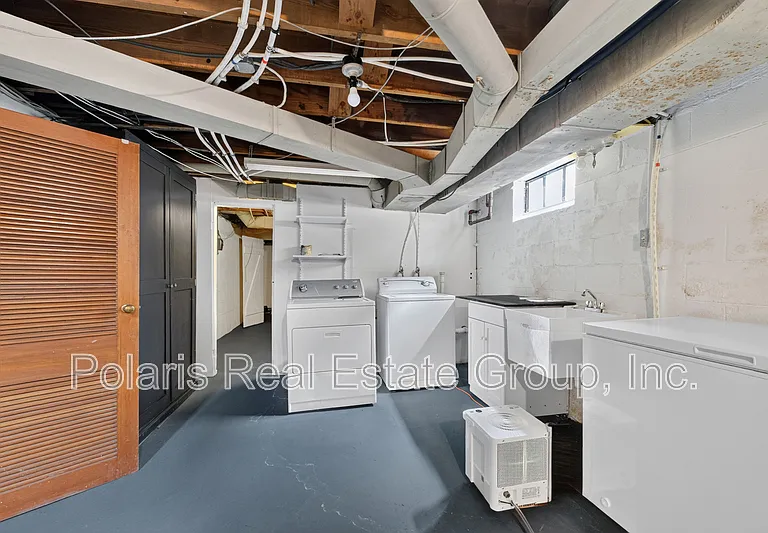 5428 E 10th St — Photo 24