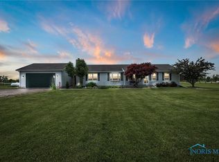 9700 Corduroy Rd, Curtice, OH 43412