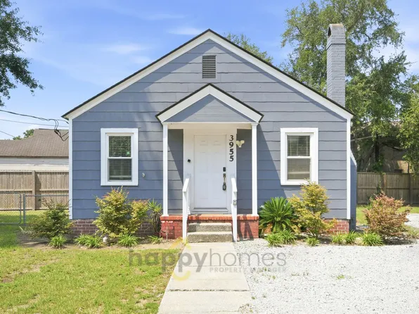 3955 Christopher St, North Charleston, SC 29405
