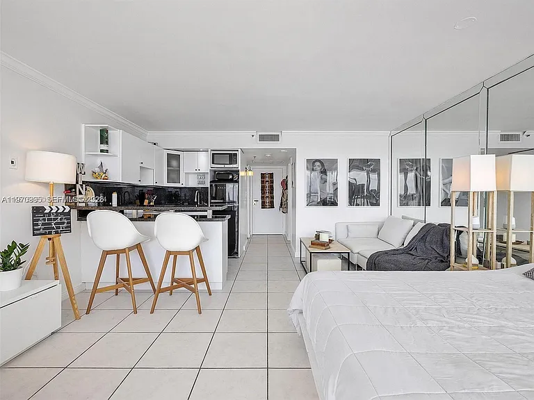 555 NE 15th St #408 — Photo 9