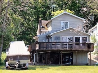 5597 Oneida Dr, Brewerton, NY 13029