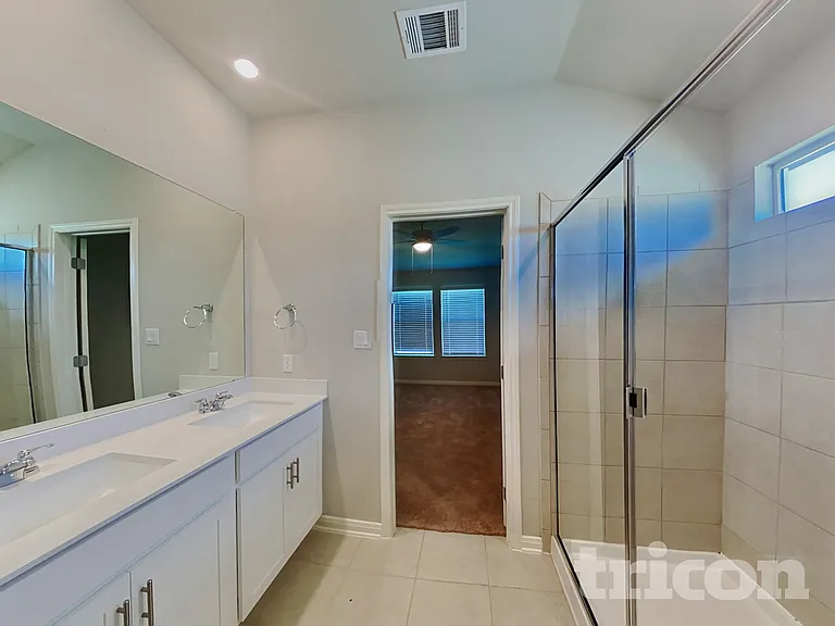 13623 Emerson Way — Photo 7