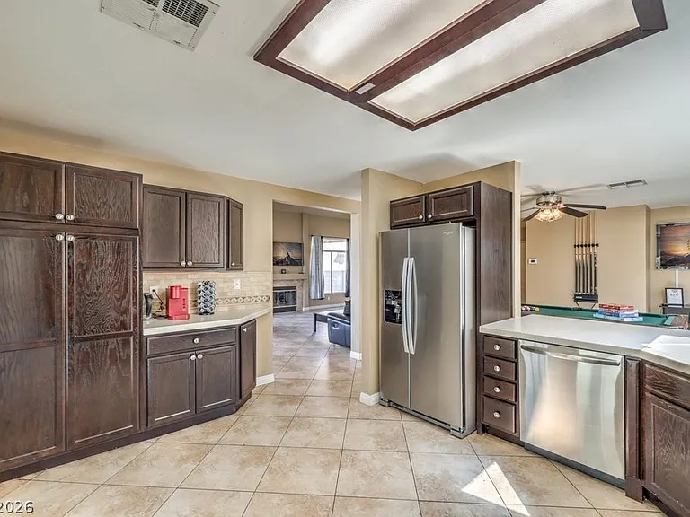 1918 Pintura Cir — Photo 13