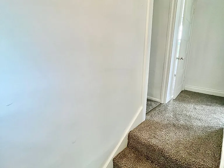 105 N Ridge St — Photo 8