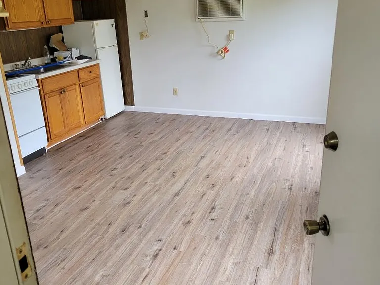344 Stanley Ct — Photo 5