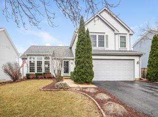 779 Darnell Ln, Gurnee, IL