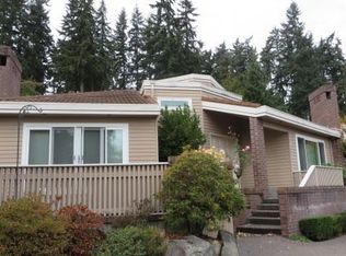 2295 157th Pl SE, Bellevue, WA 98008