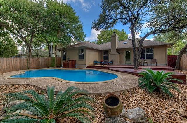 1st image of 821 Brook Meadow Trl