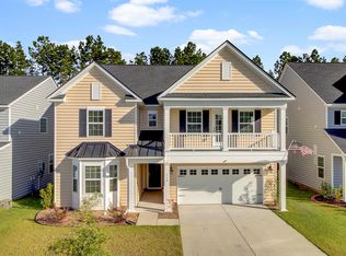 718 Redbud Ln, Summerville, SC 29486